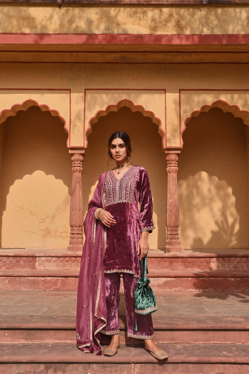 Ghazal Velvet Wine Kurta Set main image 1